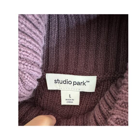 Studio Park Shawn Killinger Cold Shoulder Cable Knit Sweater Huckleberry Large - Picture 11 of 12